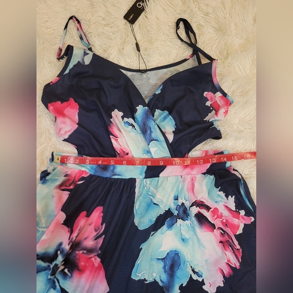 Ouges Women's Summer Dress Floral Spaghetti Strap V-neck backless size M - Picture 4 of 4